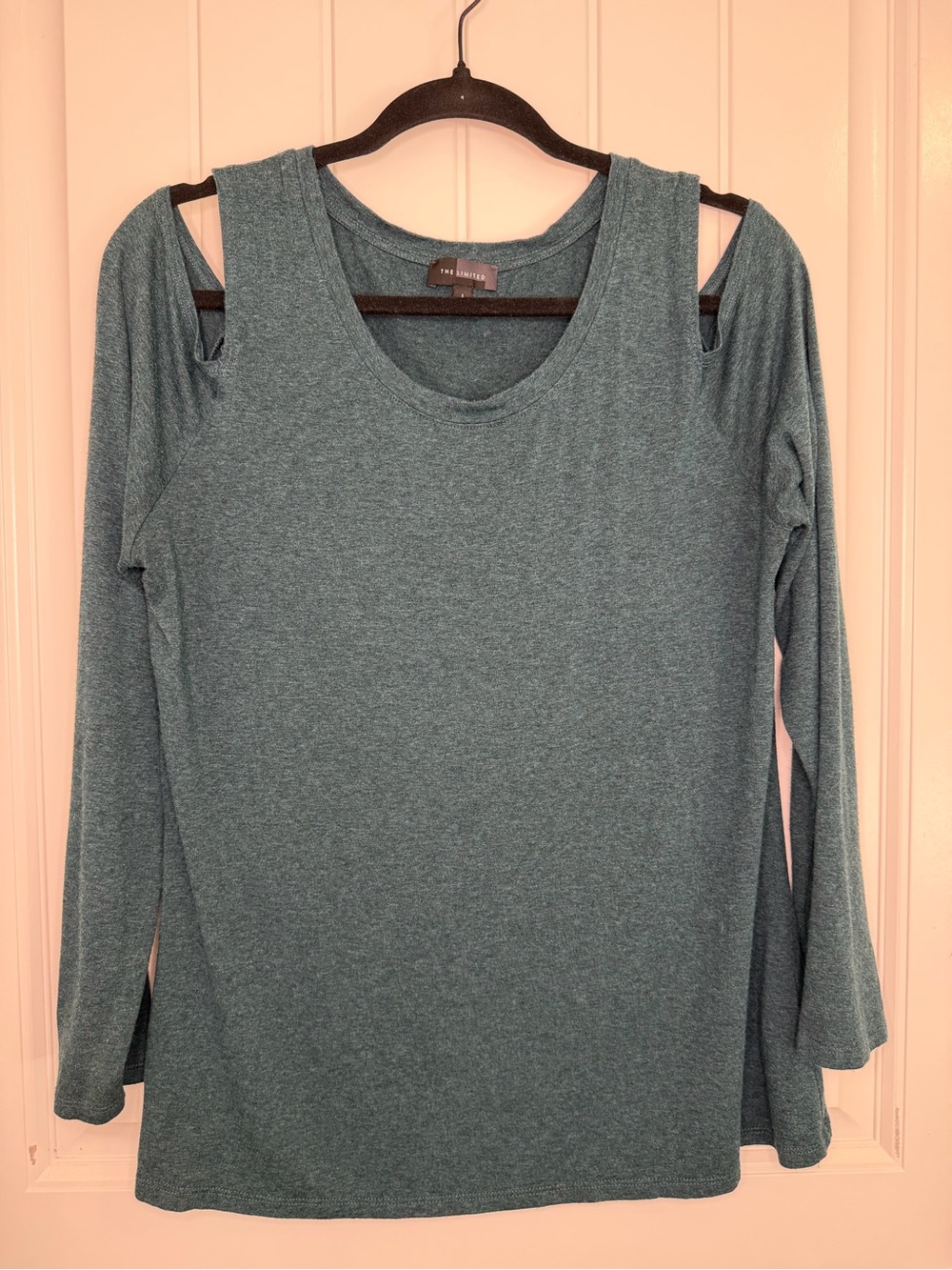 The Limited Cold-Shoulder Long Sleeve Top in Teal